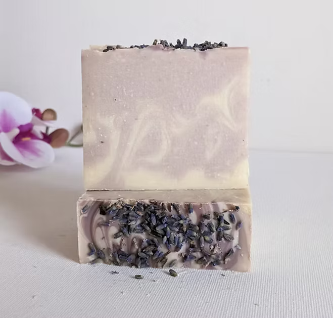Lavender and Rosewood handmade soap bar by Luzara